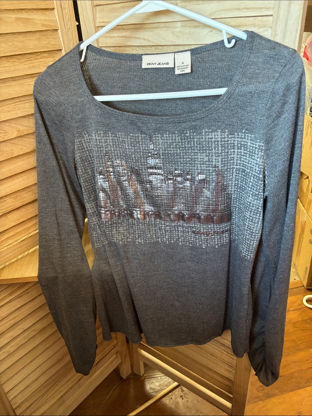 DKNY Jeans  Gray Long-Sleeve Sequin Cityscape Top Medium